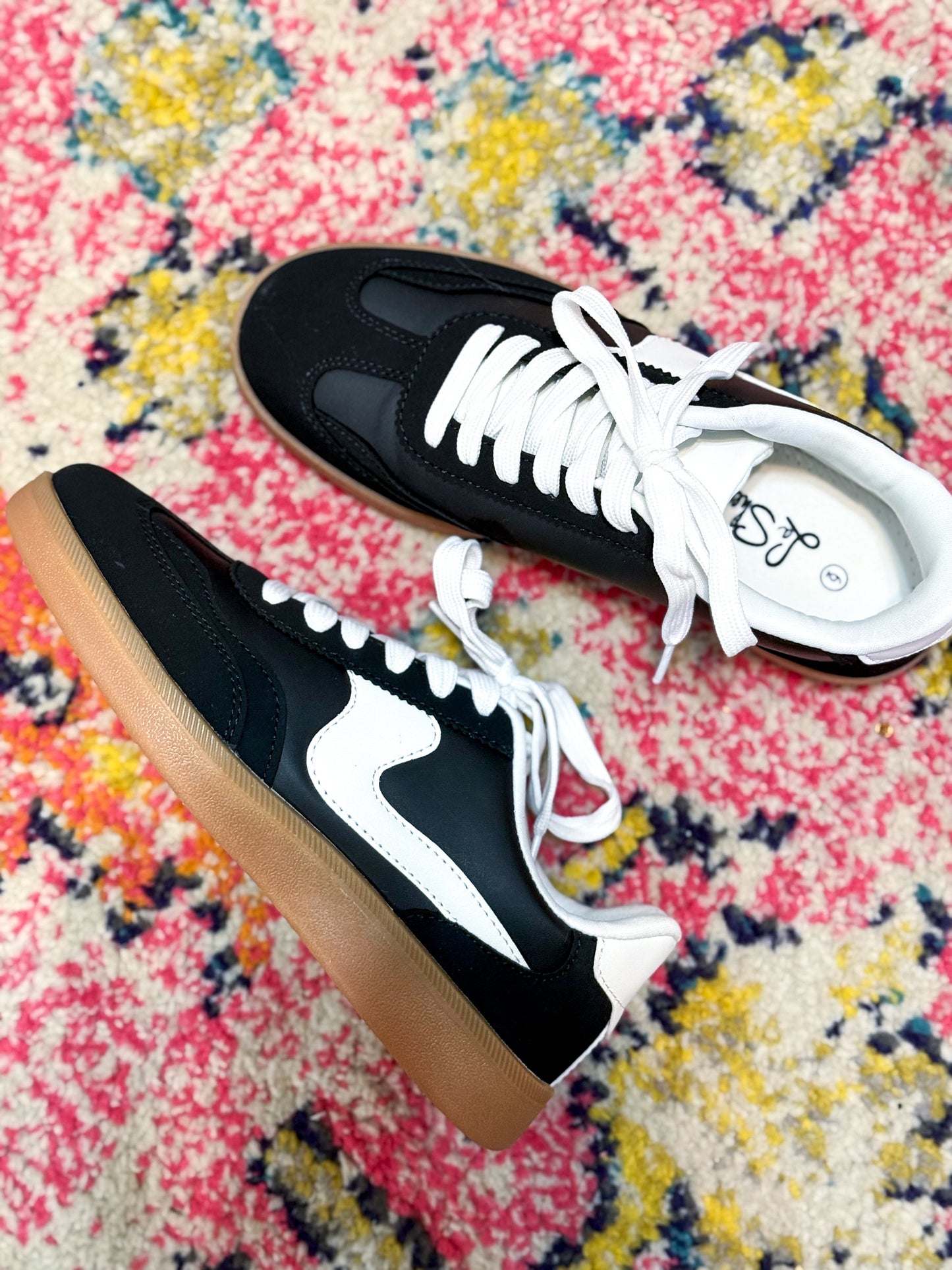 Roxie Sneaker