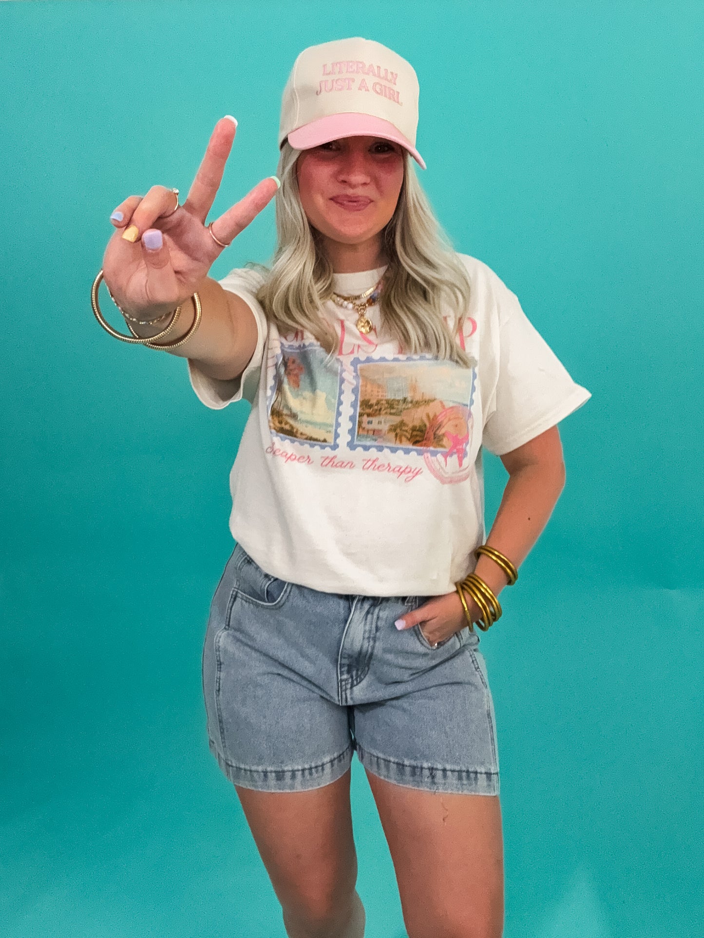 90's Mom Short